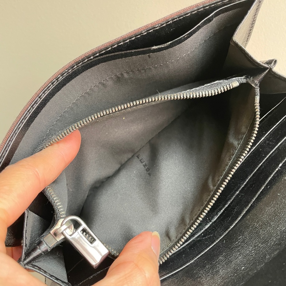 Authentic Fendi wallet - Picture 10 of 12